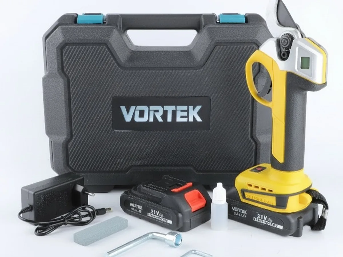 Cordless Pruning Shears — Cordless pruning shears range from Vorton Tools